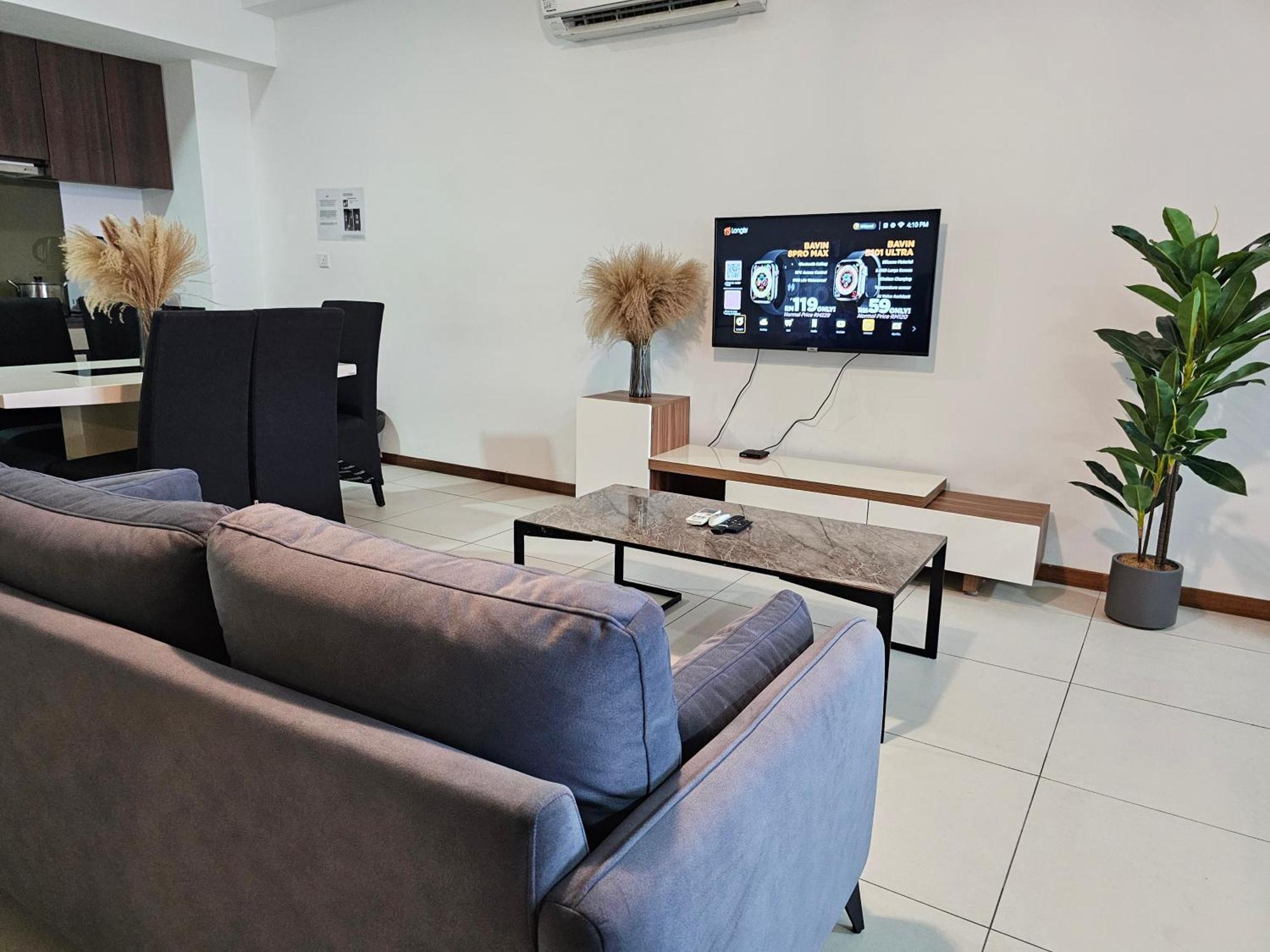 Deluxe Seaview Suite Twin Bed By The Only Bnb Tanjung Tokong Luaran gambar